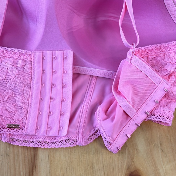 💖NWT: Victoria Secret’s Pink - Corset Style Cami Bra - Size Medium - Picture 9 of 12